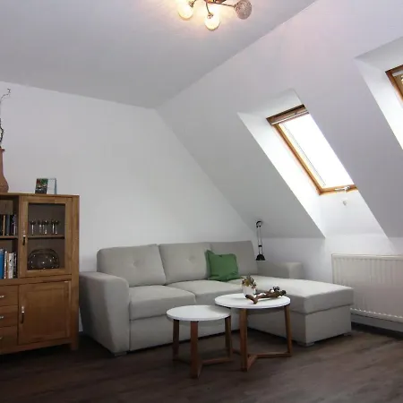 Appartement Zum Schlossplatz, *